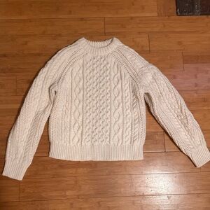 NWT H&M Cable Knit Pull Over Sweater